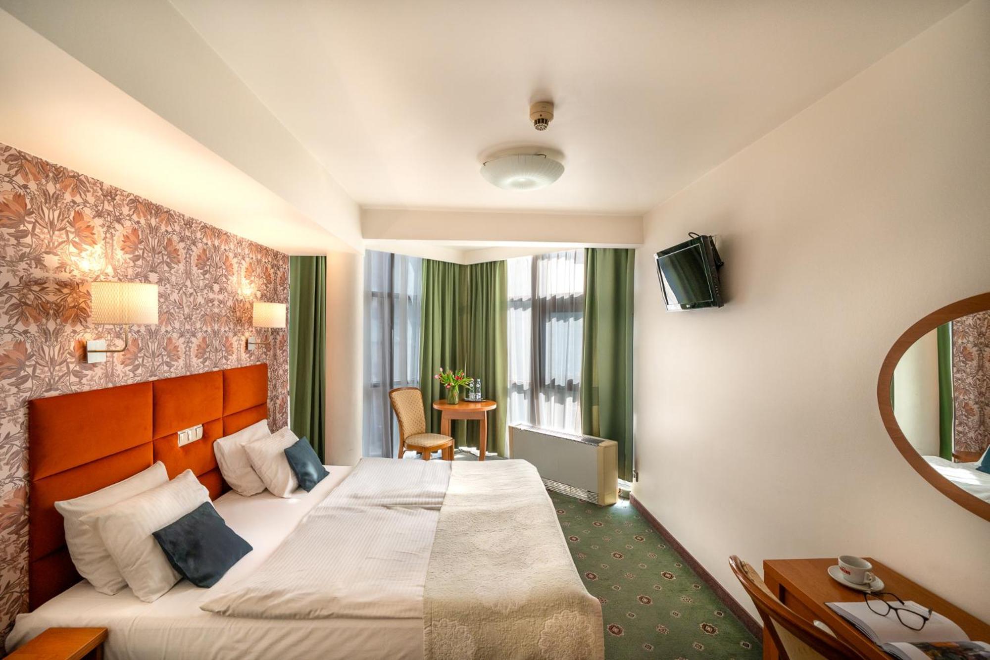Hotel Secesja Краков Экстерьер фото