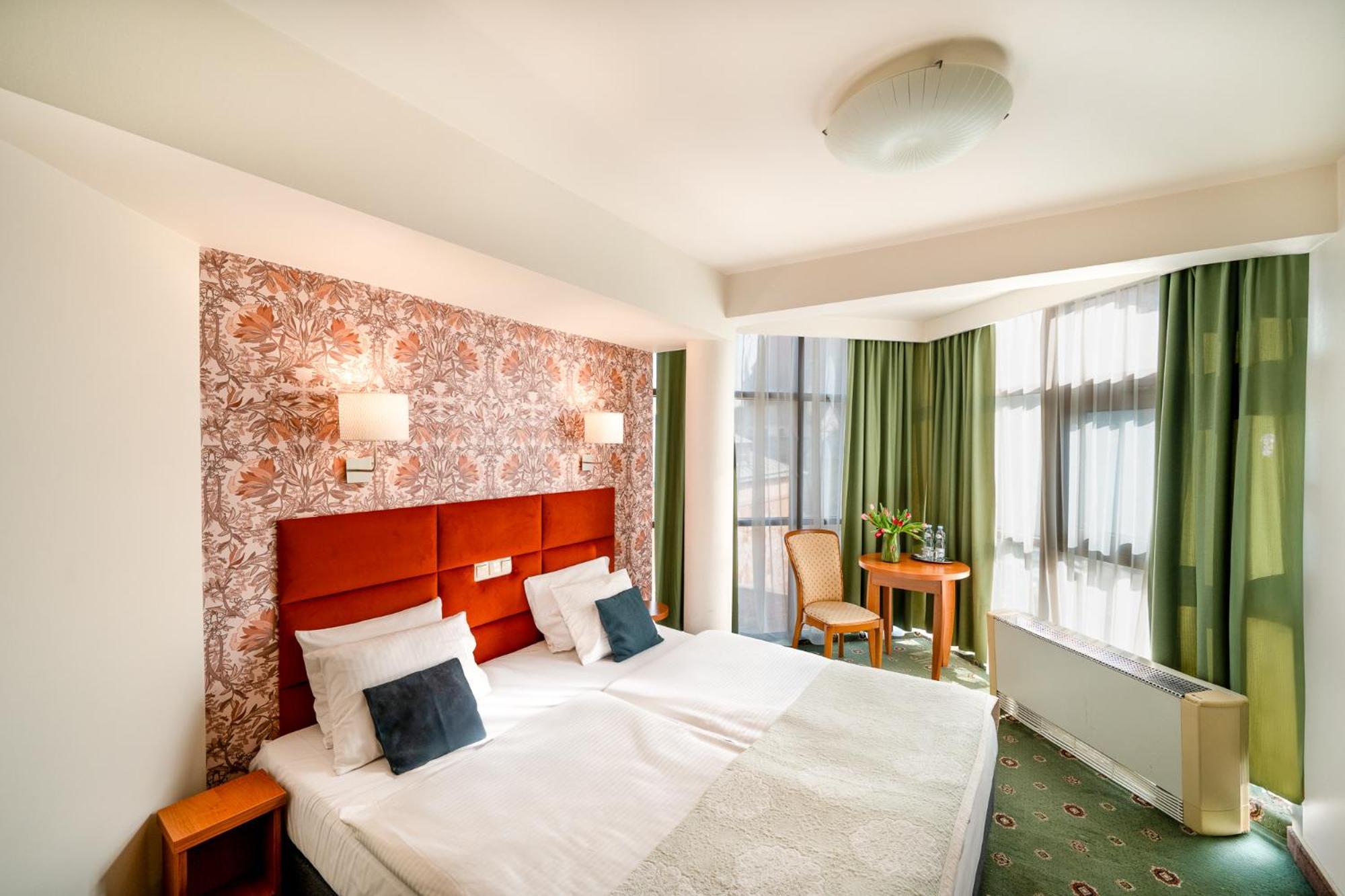 Hotel Secesja Краков Экстерьер фото